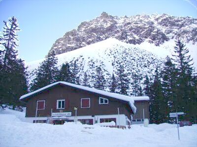 Gasthaus Schattenlagant 01.jpg